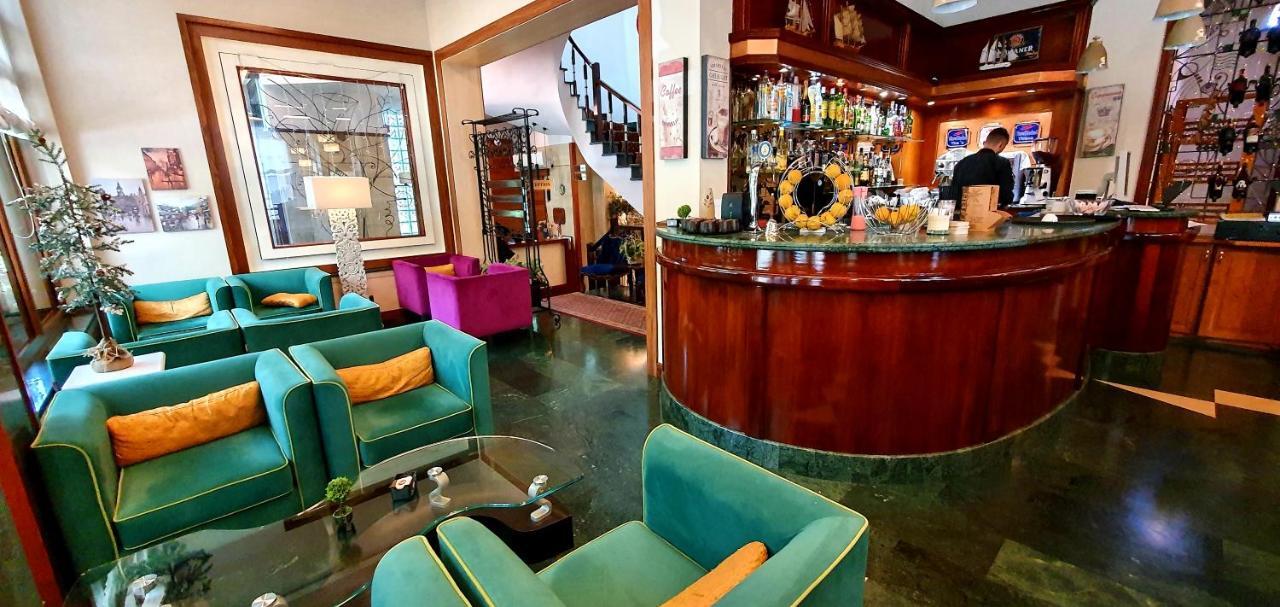 טיראנה Nov Hotel מראה חיצוני תמונה